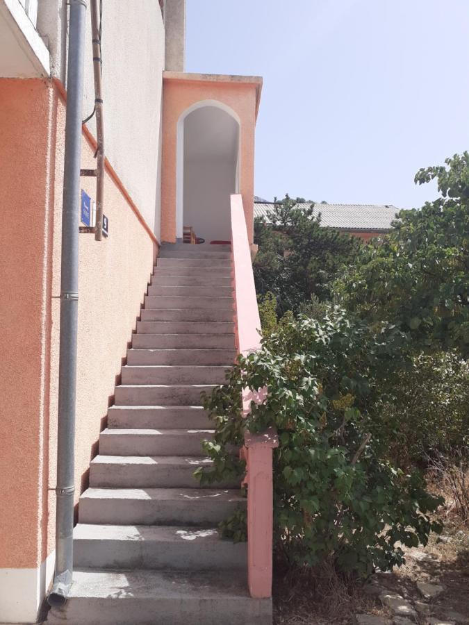 Apartments Mara Bela Karlobag Zewnętrze zdjęcie