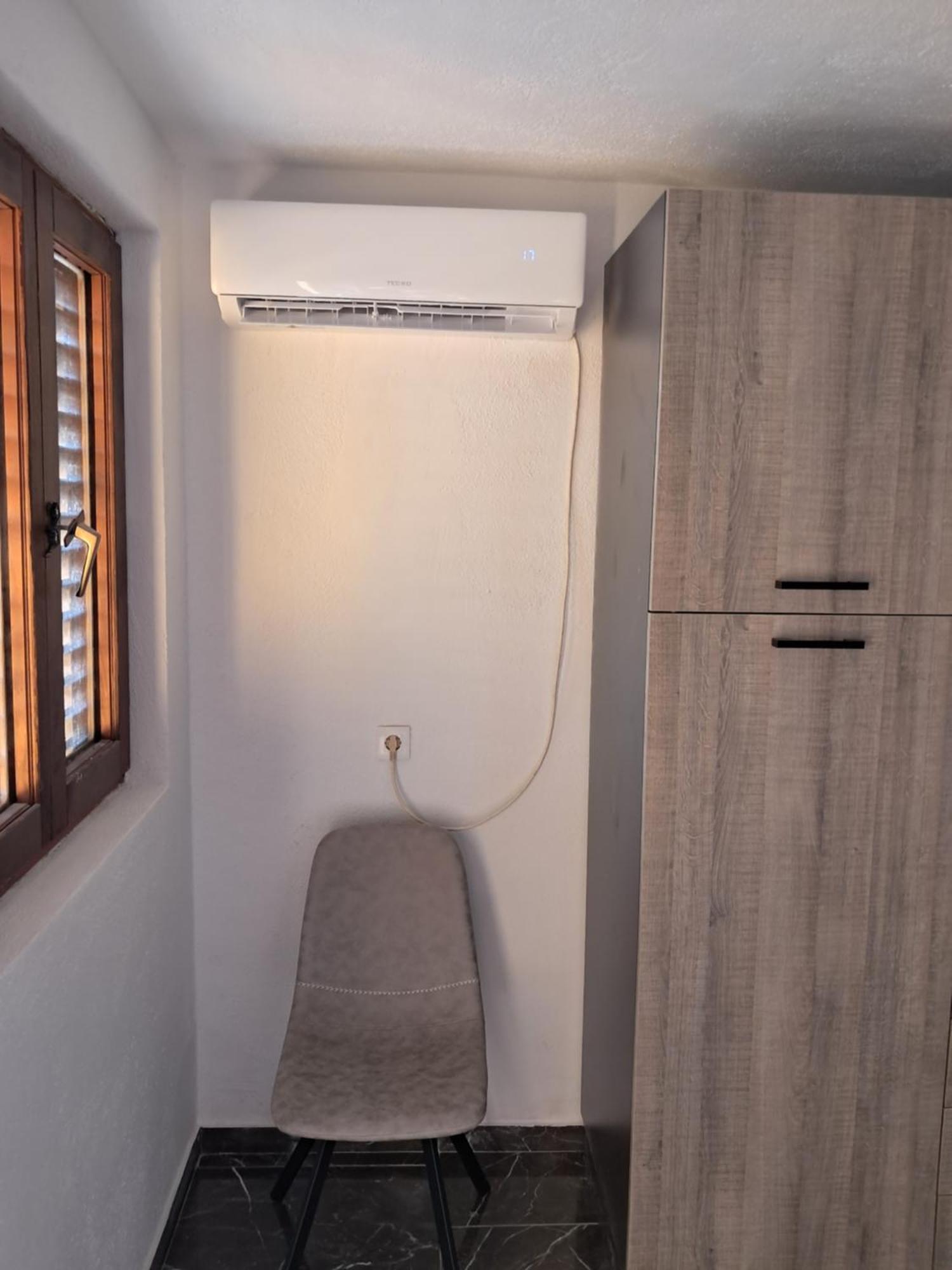 Apartments Mara Bela Karlobag Zewnętrze zdjęcie