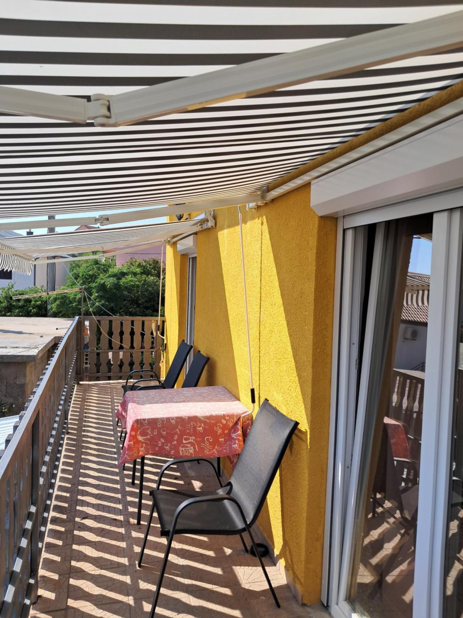 Apartments Mara Bela Karlobag Zewnętrze zdjęcie