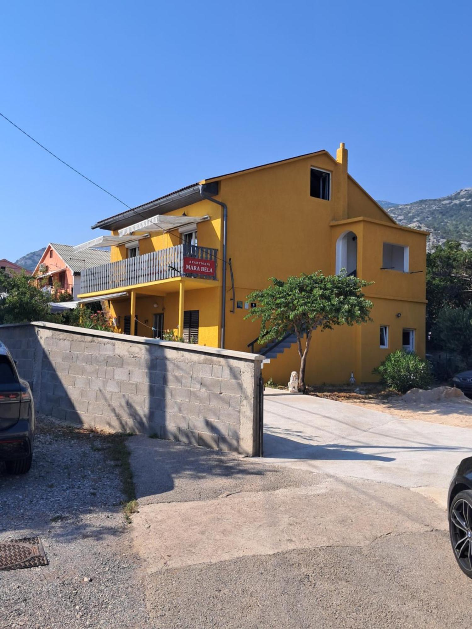 Apartments Mara Bela Karlobag Zewnętrze zdjęcie
