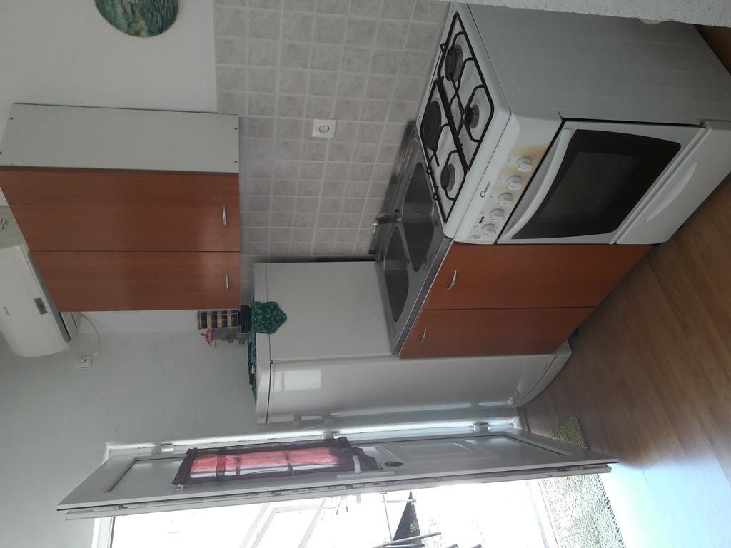 Apartments Mara Bela Karlobag Zewnętrze zdjęcie